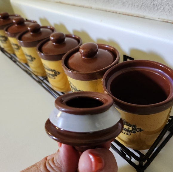 Vintage Spice Keeper Jars Rack - Picture 4 of 10